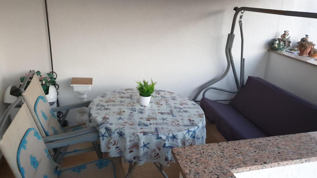 Apartman Dinka Punat Exterior foto